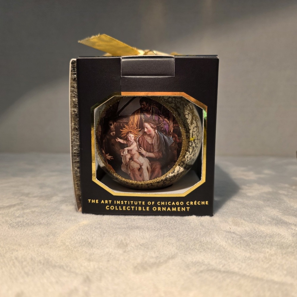 The Art Institute of Chicago‎ Collectible Creche Ornament Ball Christmas Glitter